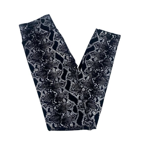 Zenana Snake Print Fleece Leggings NP-54013 Metallic Size L/XL - Picture 3 of 11